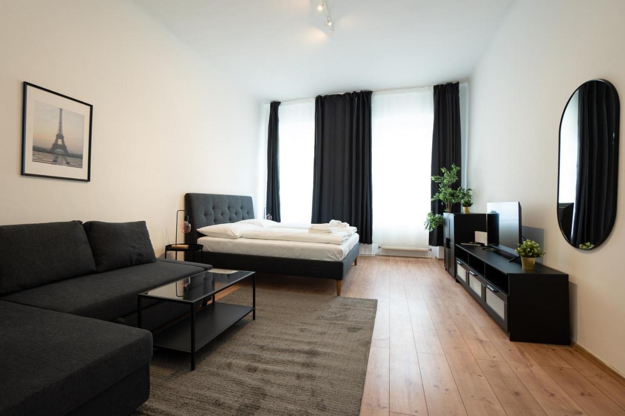 Lovely 1-Bedroom Apartment Next To Praterstern 비엔나 외부 사진