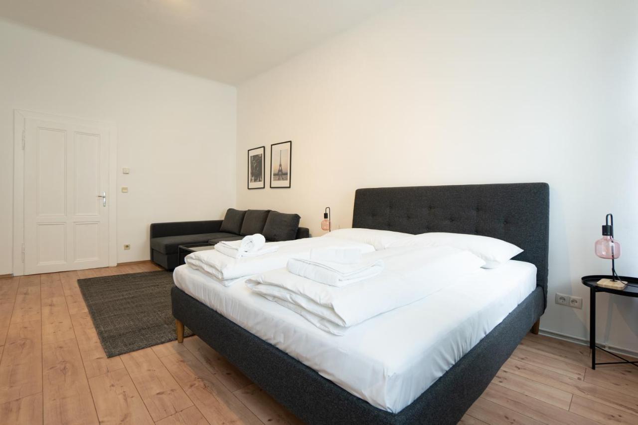 Lovely 1-Bedroom Apartment Next To Praterstern 비엔나 외부 사진