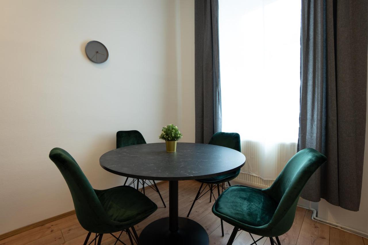 Lovely 1-Bedroom Apartment Next To Praterstern 비엔나 외부 사진